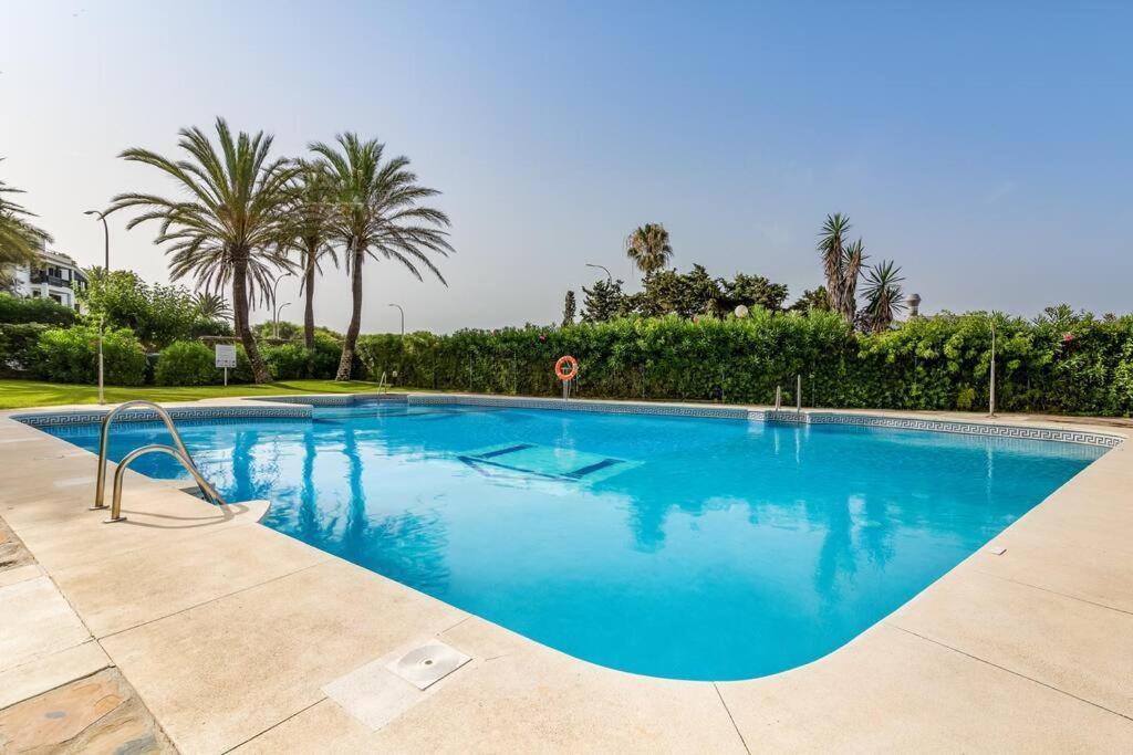 Oleholidays 1133 Romana Playa Primera Linea Playa Marbella Exterior photo