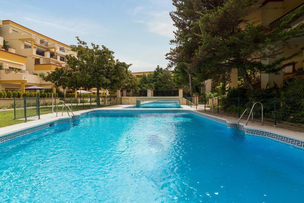 Oleholidays 1133 Romana Playa Primera Linea Playa Marbella Exterior photo